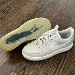 Nike “Jones Beach” Long Island Air Force 1s YOUTH size 6.5 WOMEN’S size 8